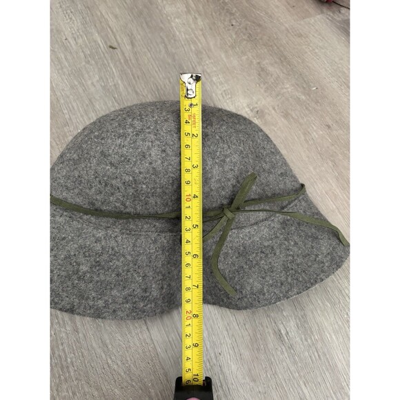 NWT TALBOTS Heather gray Felted Wool Bucket Hat Green Bow Suede Trim, Preppy - Picture 6 of 8